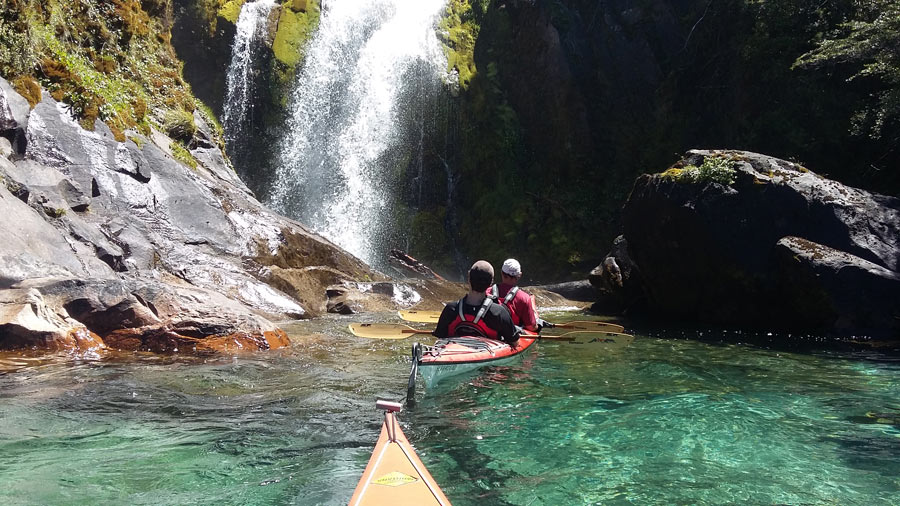 Expedición en Kayak de Travesía Brazo Tristeza